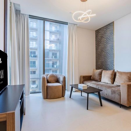 Stay By Latinem Luxury 1Br Plus Study Holiday Home Cv A2712 Near Downtown 迪拜 外观 照片