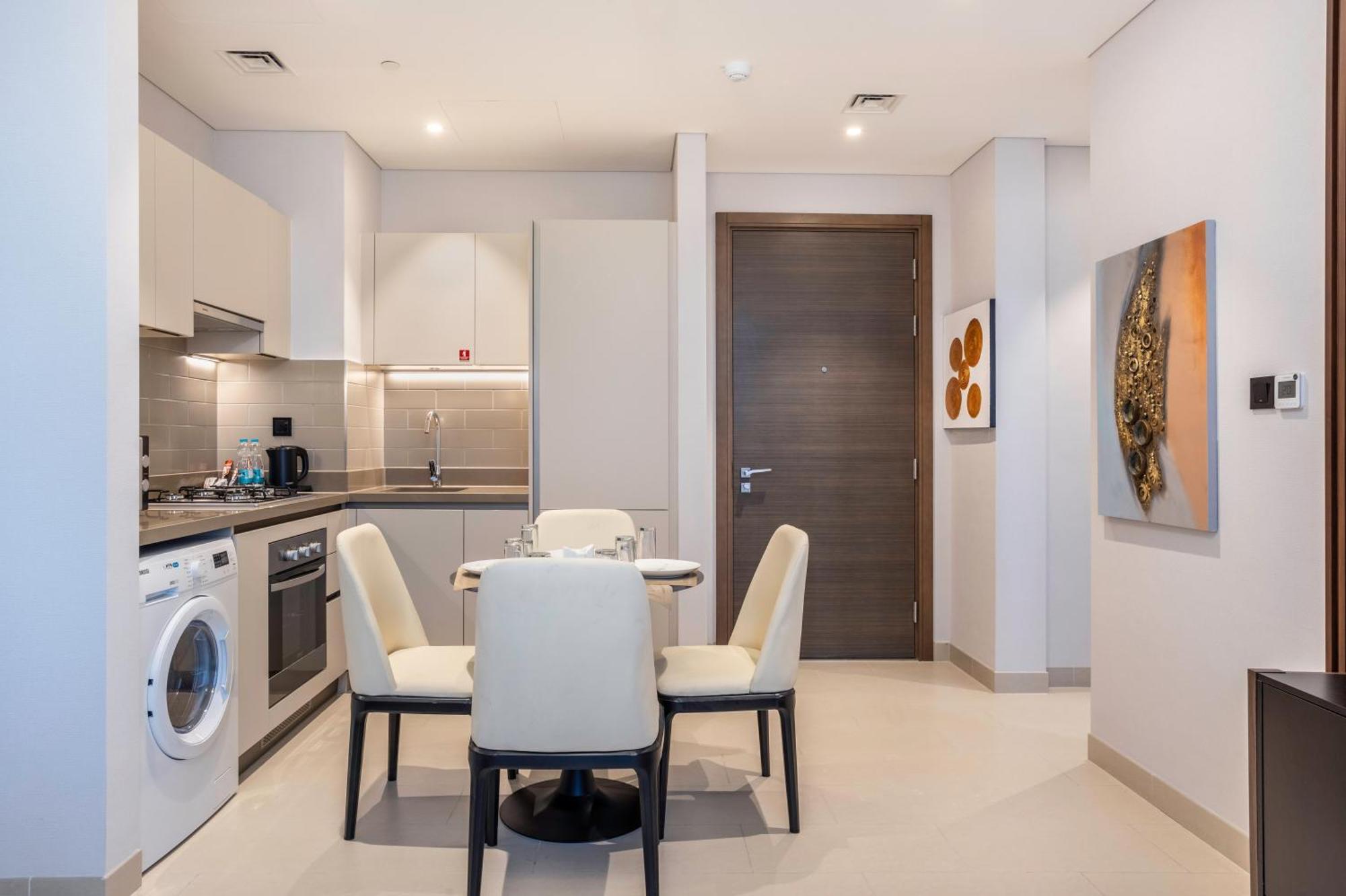 Stay By Latinem Luxury 1Br Plus Study Holiday Home Cv A2712 Near Downtown 迪拜 外观 照片