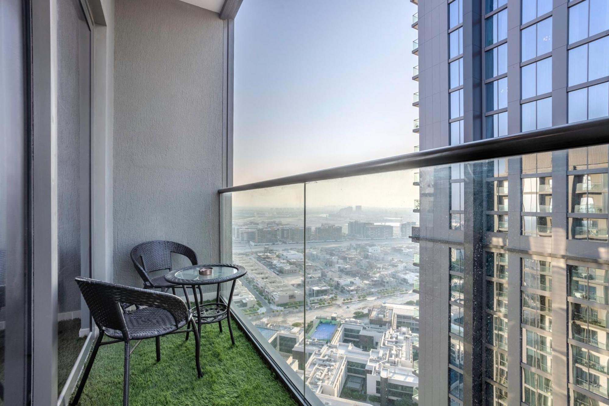 Stay By Latinem Luxury 1Br Plus Study Holiday Home Cv A2712 Near Downtown 迪拜 外观 照片