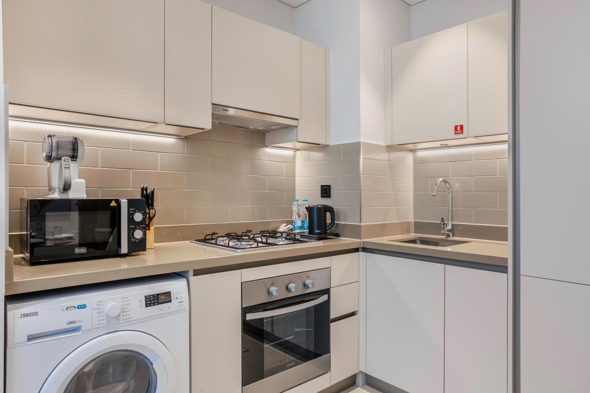 Stay By Latinem Luxury 1Br Plus Study Holiday Home Cv A2712 Near Downtown 迪拜 外观 照片
